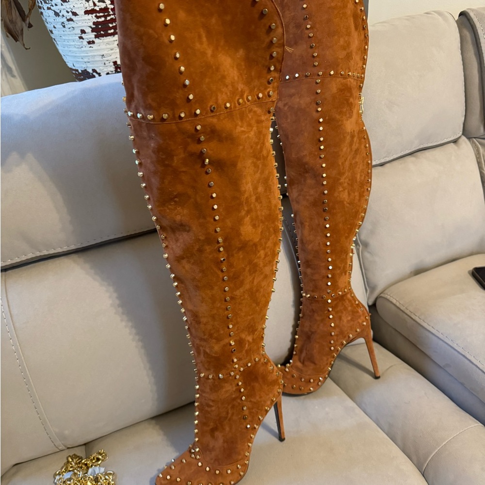 Jennifer Le Brown Over-the-Knee Boots